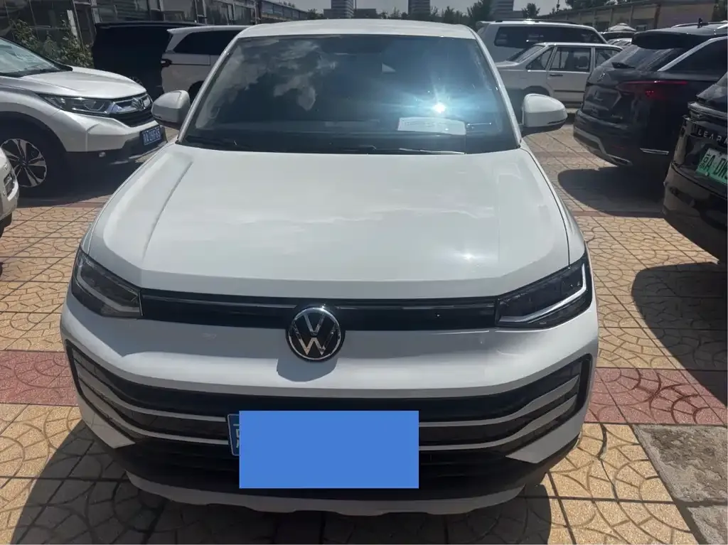 Volkswagen Tharu — фото 8