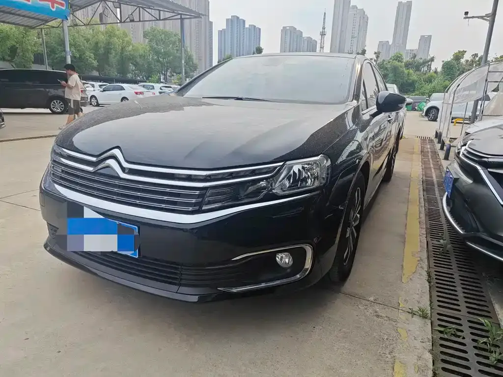 Citroen C6