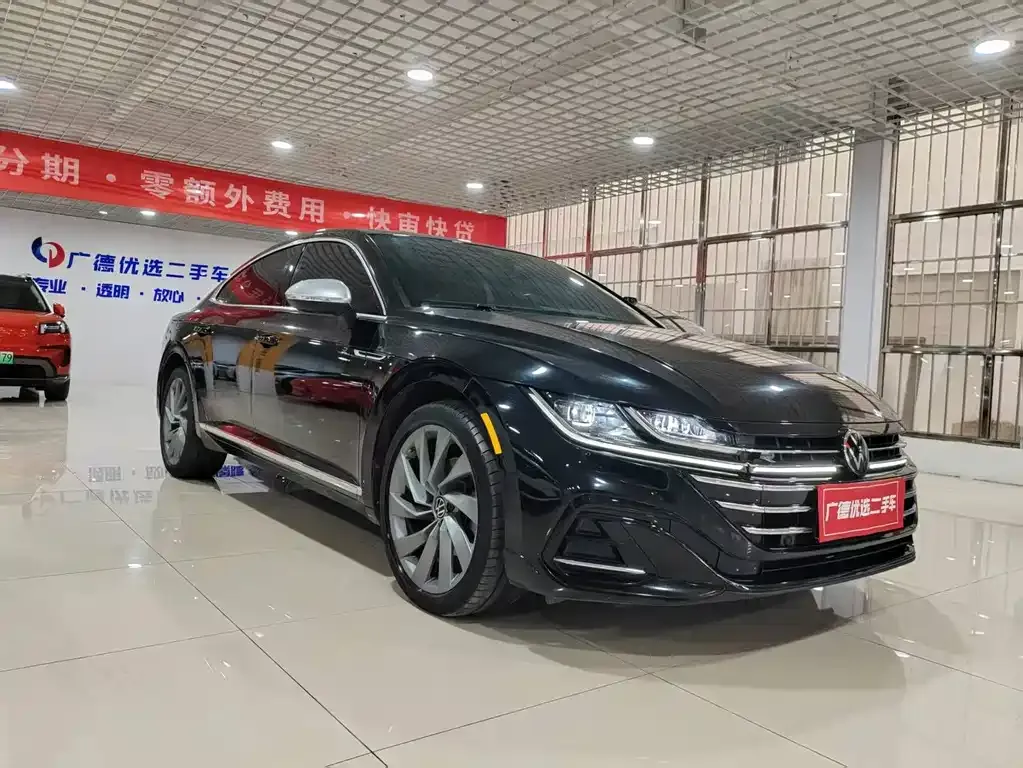 Volkswagen CC 2024 из CN, фото 10