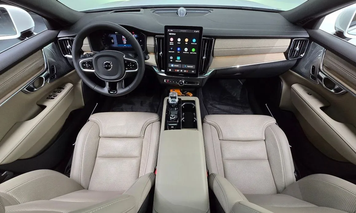 Volvo S90 — фото 10
