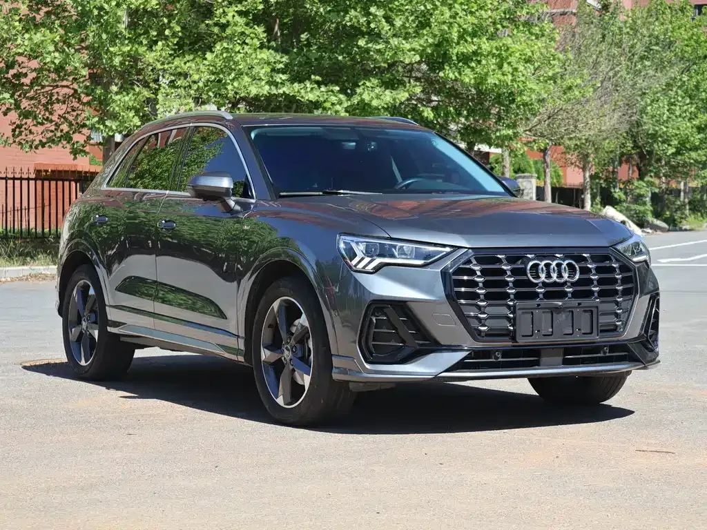 Audi Q3 — фото 9