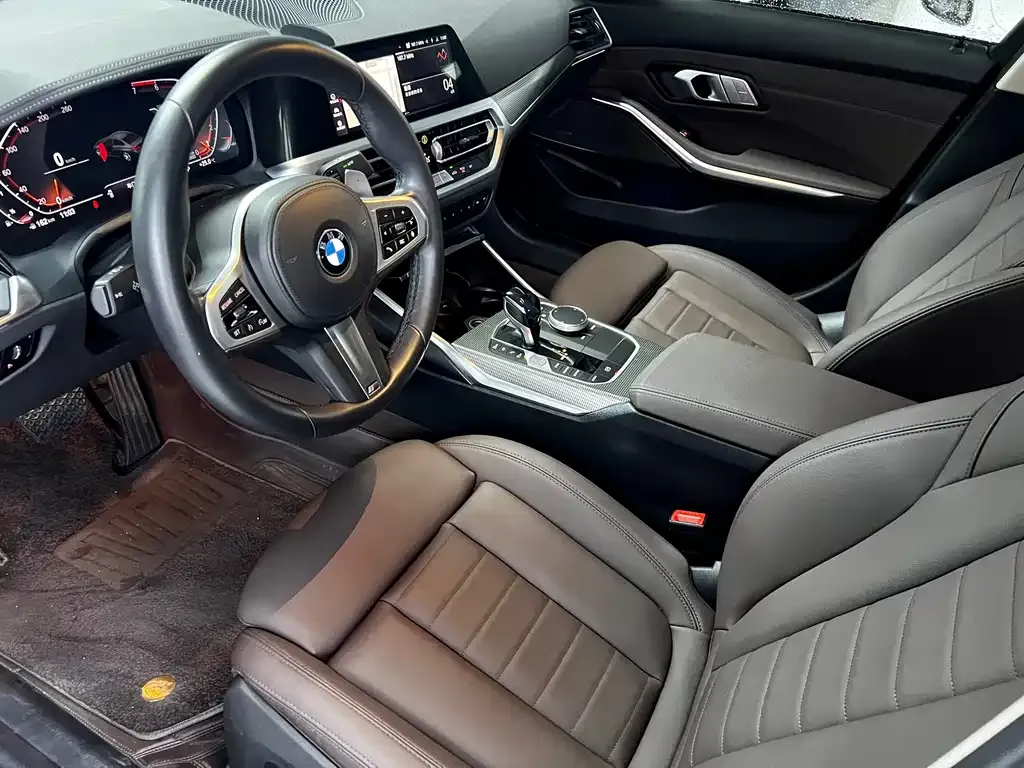 BMW 3 Series 2021 из CN, фото 10
