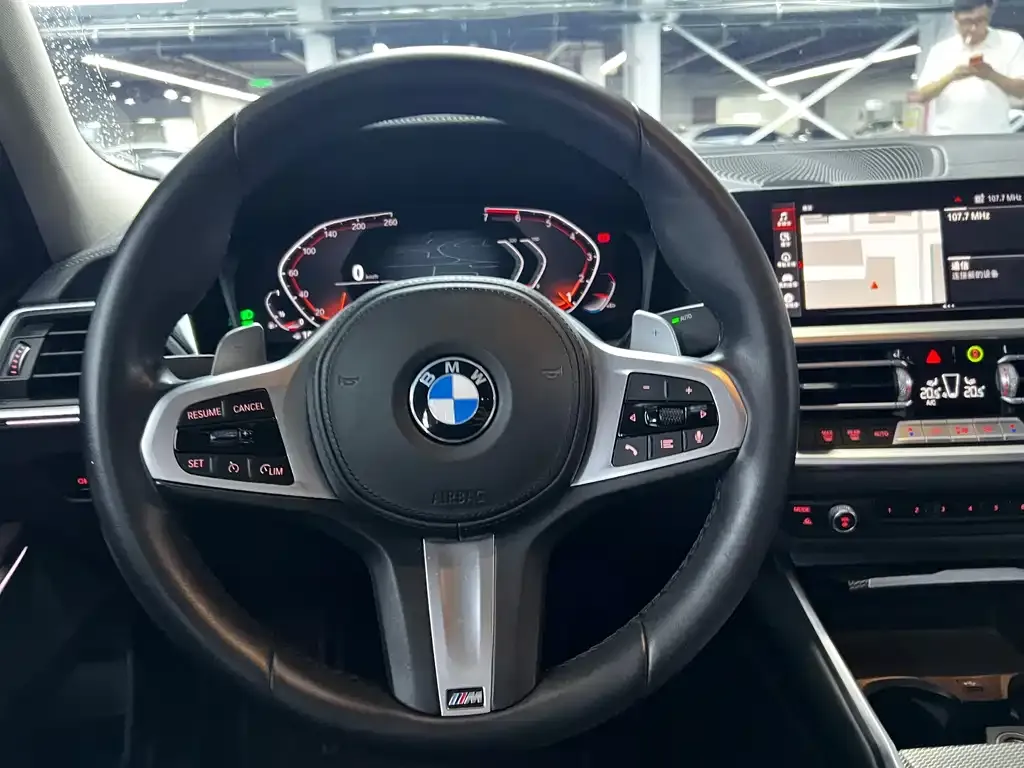 BMW 3 Series 2021 из CN, фото 8