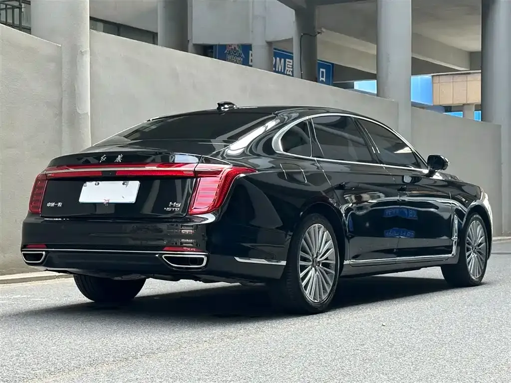 Hongqi H9 — фото 4