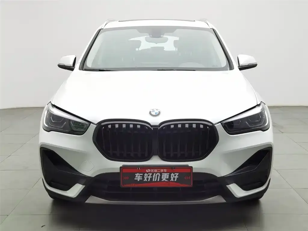 BMW X1 — фото 2