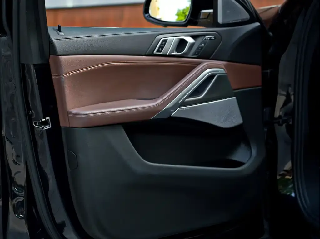BMW X6 2021 из CN, фото 2