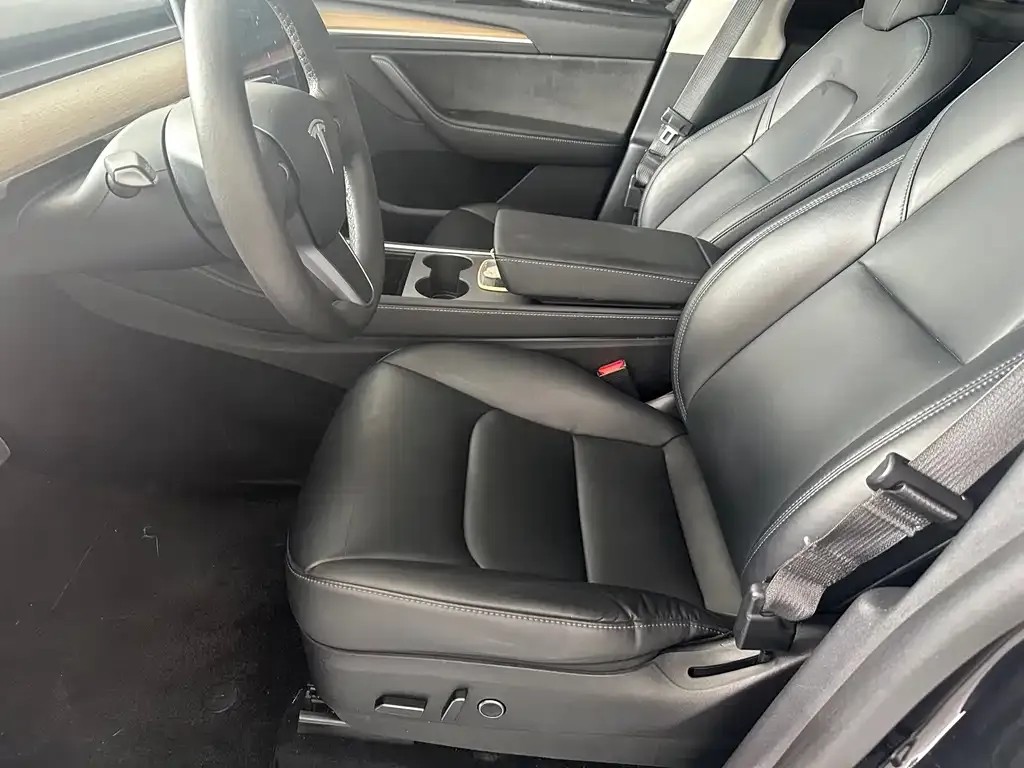 Tesla Model Y 2022 из CN, фото 9