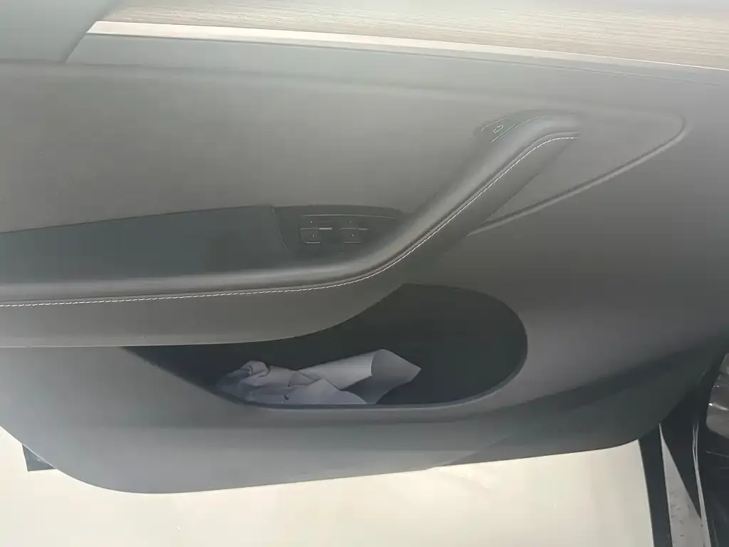 Tesla Model Y 2022 из CN, фото 2