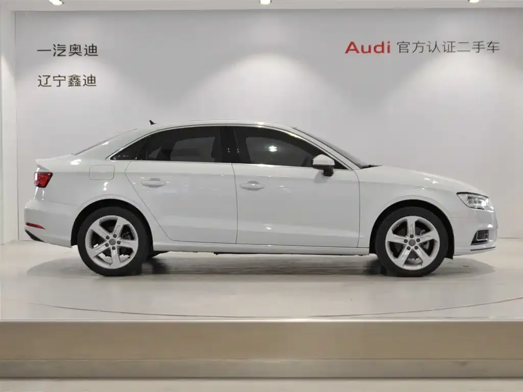Audi A3 — фото 3