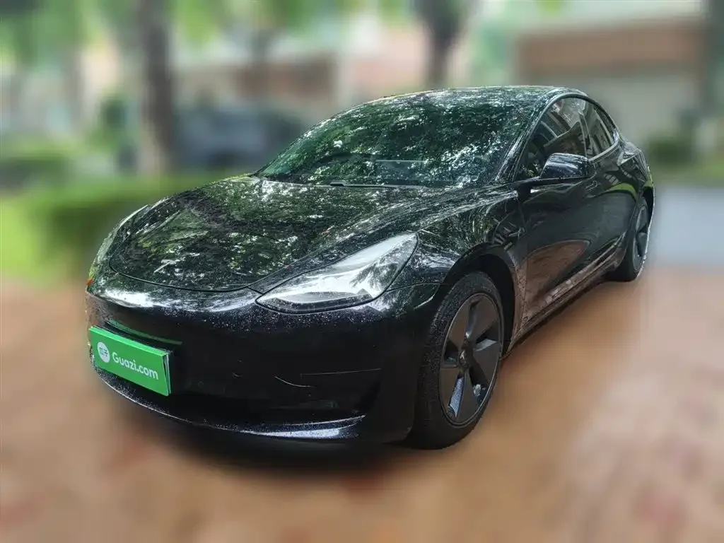 Tesla Model 3 — фото 10