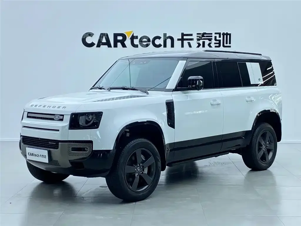 Land Rover Defender — фото 1