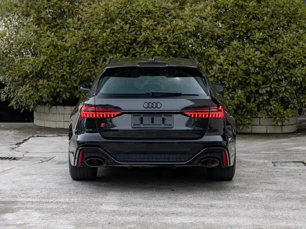 Audi RS 6 2024 из CN, фото 10