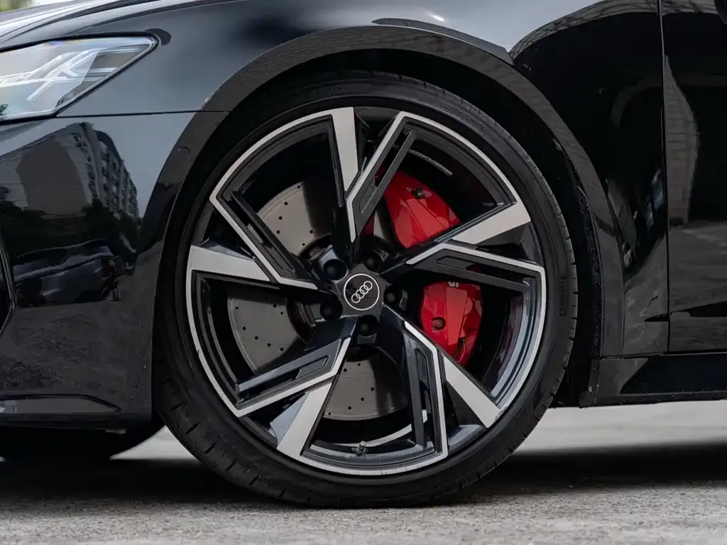 Audi RS 6 2024 из CN, фото 2