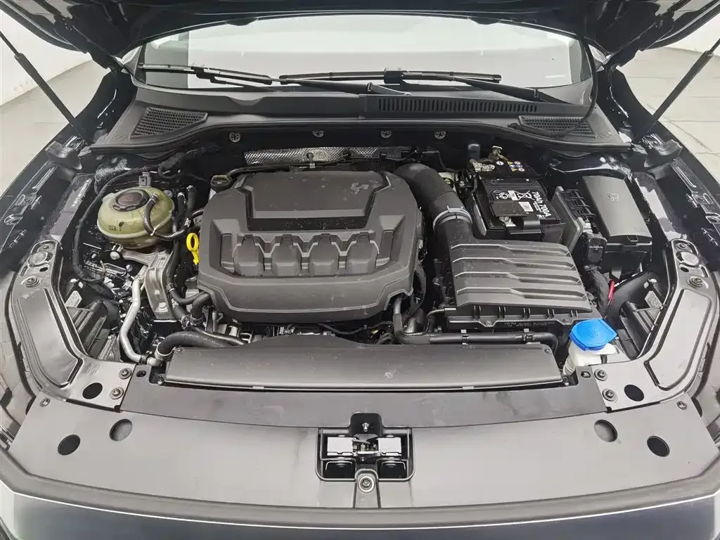 Volkswagen Passat — фото 6