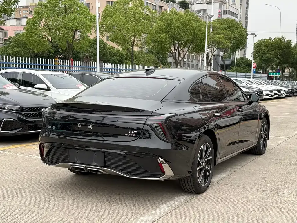 Hongqi H6 2025 из CN, фото 10