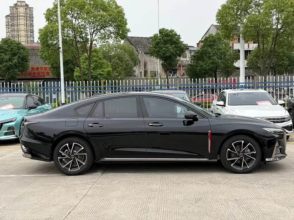 Hongqi H6 2025 из CN, фото 9