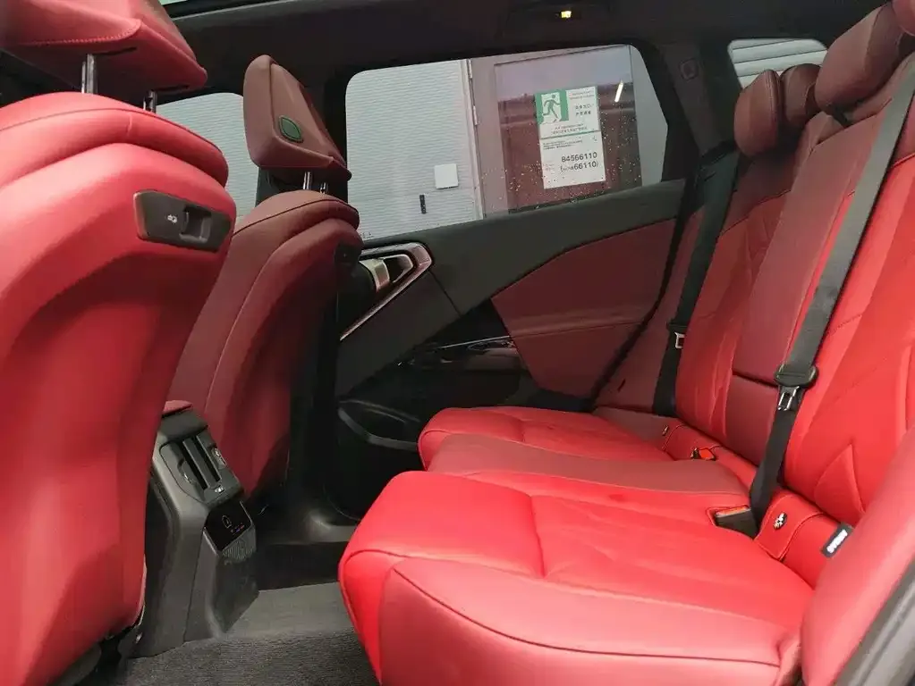 BMW X3 2025 из CN, фото 8