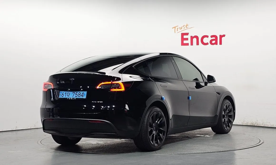 Tesla Model Y 2022 из KR, фото 6