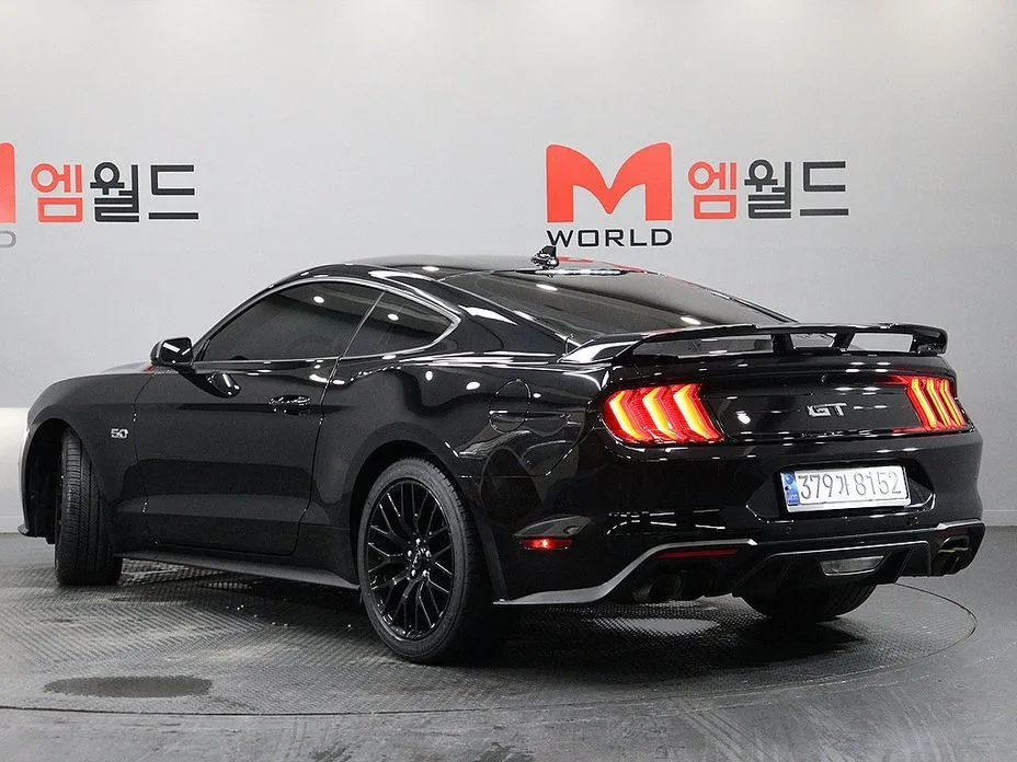 Ford Mustang 2022 из KR, фото 3