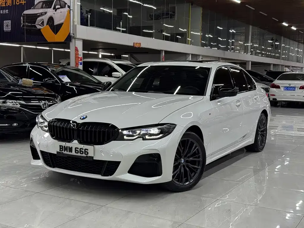 BMW 3 Series — фото 1