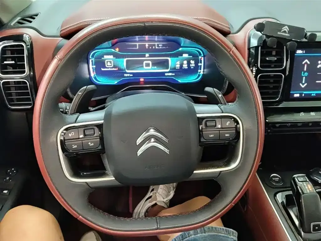 Citroen C5 AIRCROSS 2024 из CN, фото 3