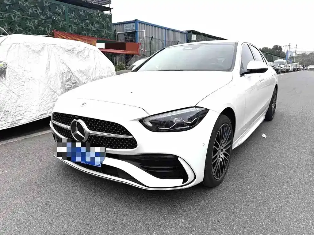 Mercedes-Benz C-Class — фото 1