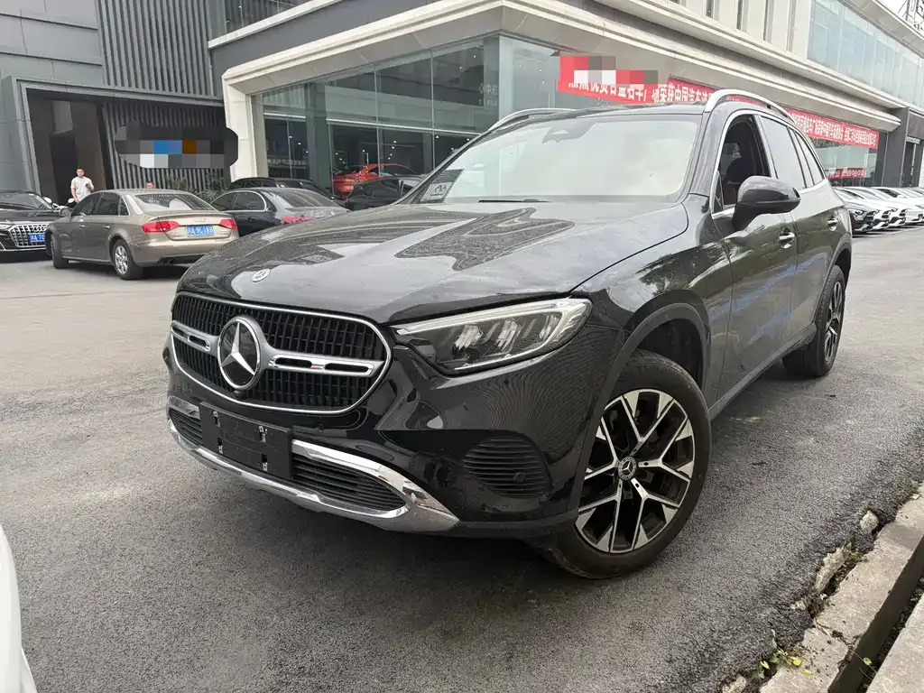 Mercedes-Benz GLC — фото 1