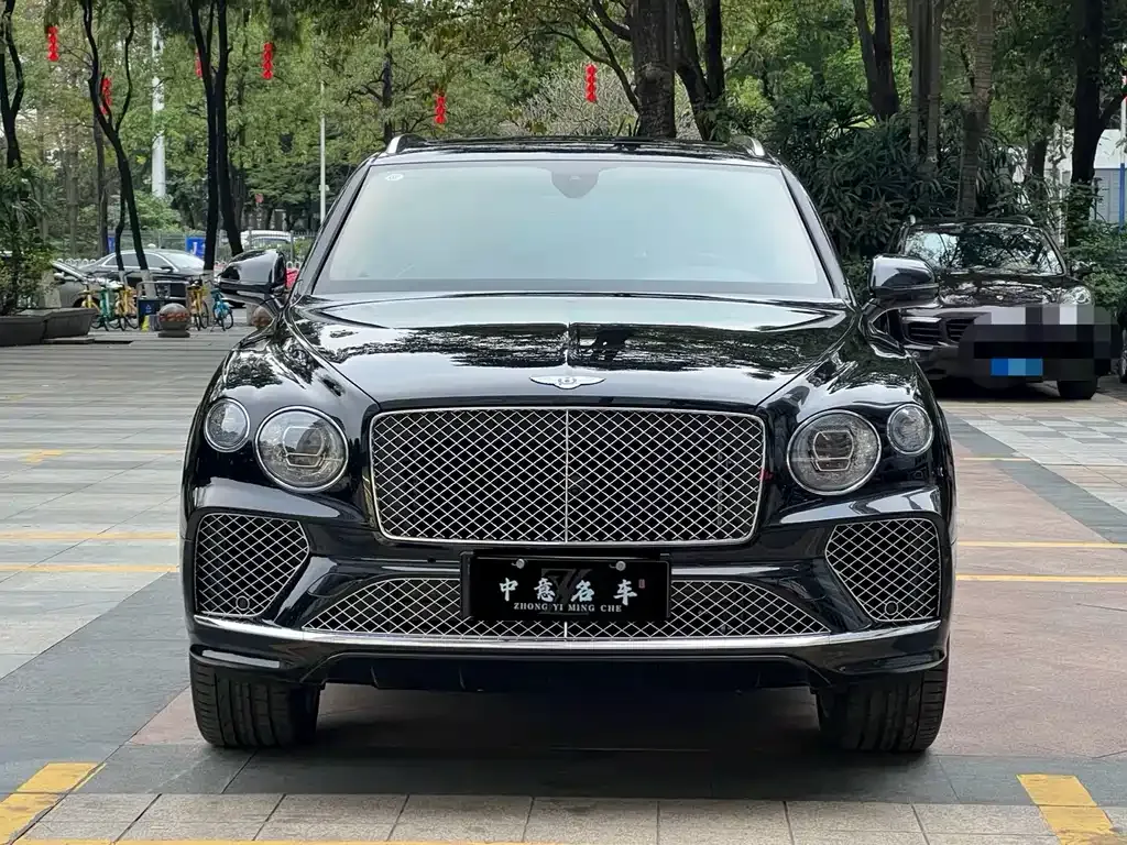 Bentley Bentayga — фото 9