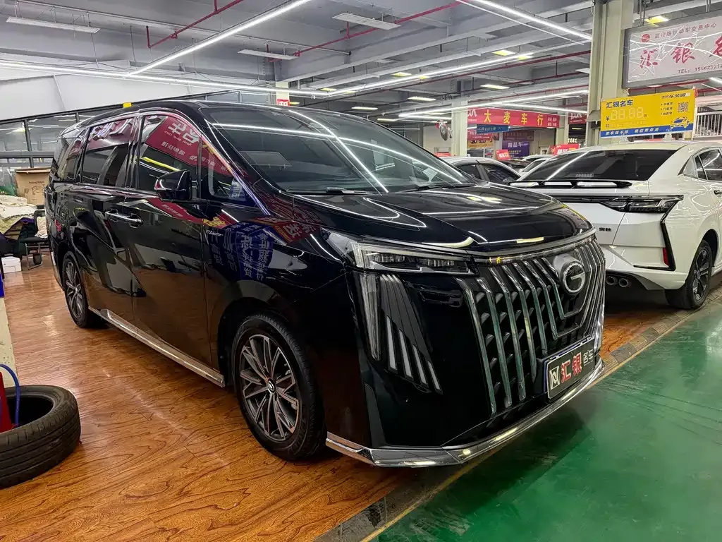 GAC Motor Trumpchi M8 — фото 10