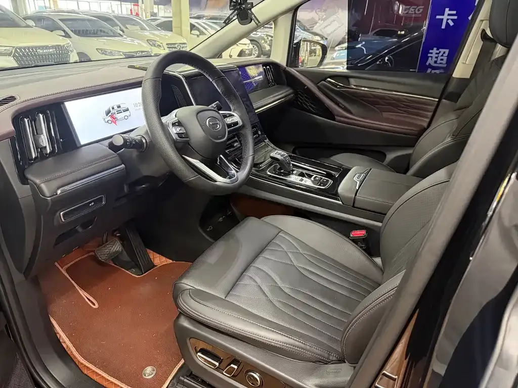 GAC Motor Trumpchi M8 — фото 4