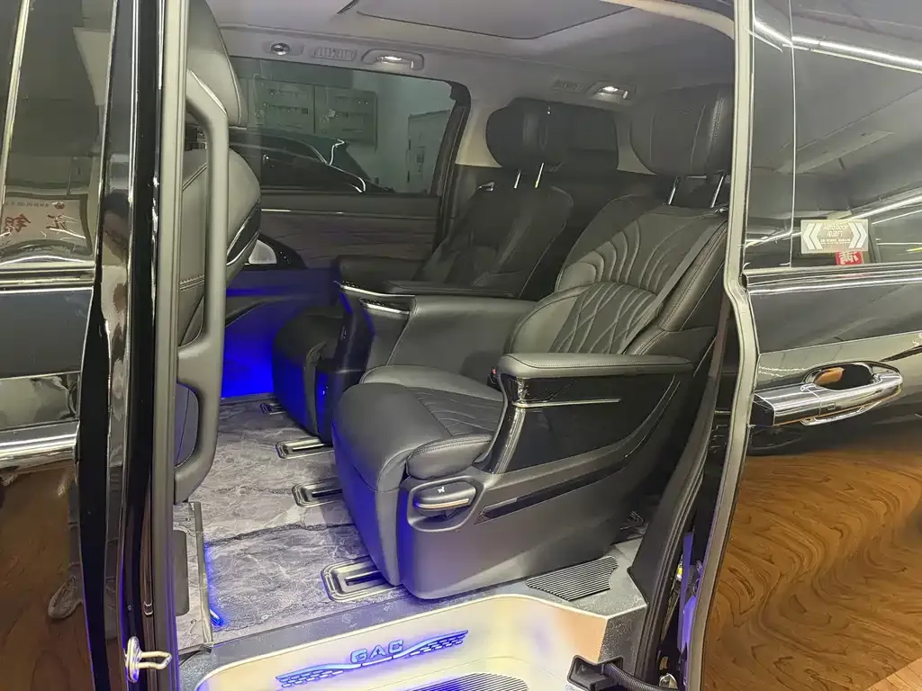 GAC Motor Trumpchi M8 — фото 8