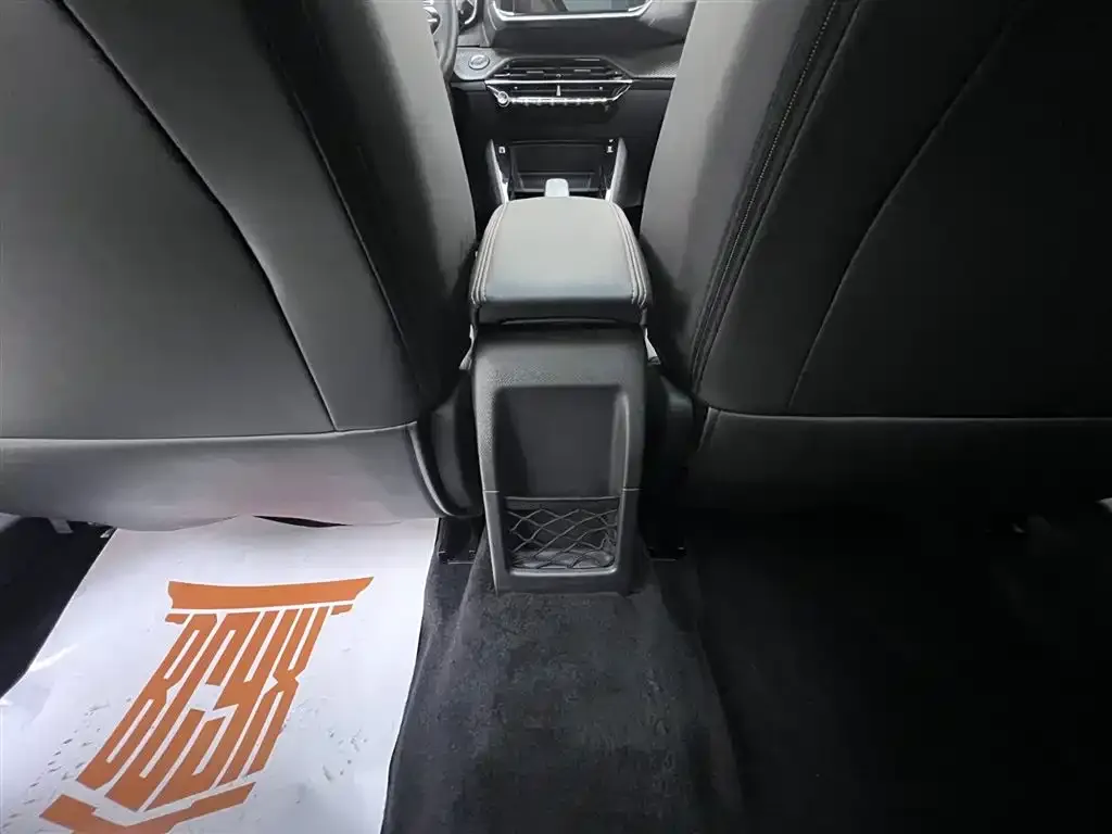 Peugeot 2008 2021 из CN, фото 3