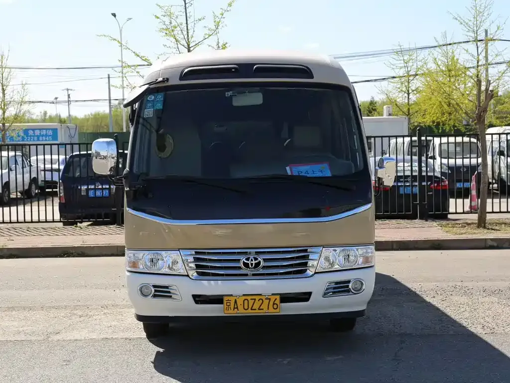 Toyota Coaster 2021 из CN, фото 7