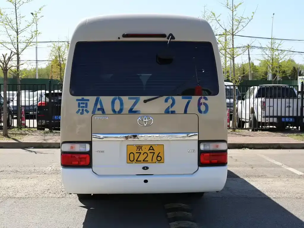 Toyota Coaster 2021 из CN, фото 9
