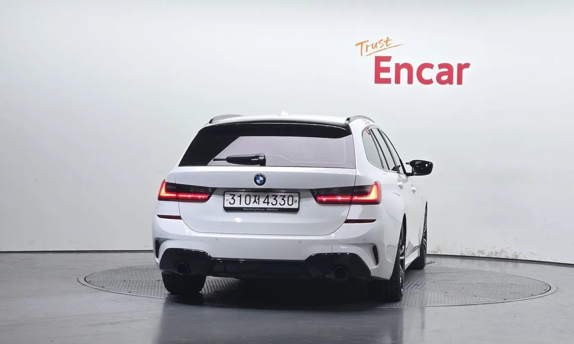 BMW 3-Series 2022 из KR, фото 6