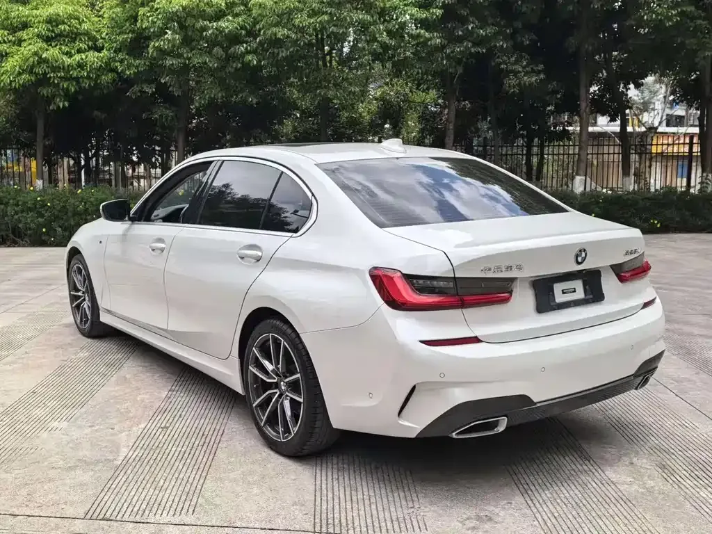 BMW 3 Series — фото 10