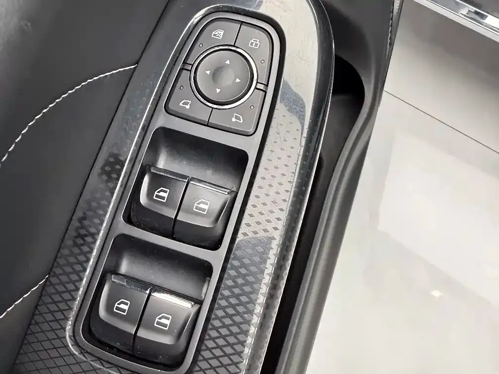 Haval M6 2022 из CN, фото 10