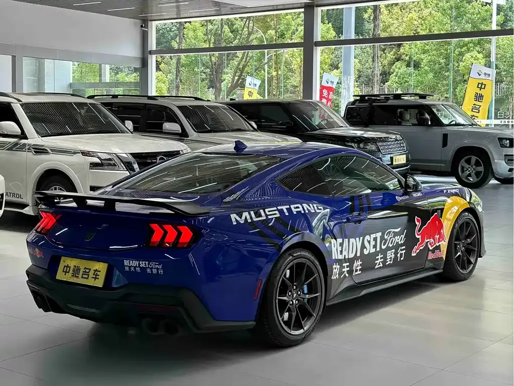 Ford Mustang 2024 из CN, фото 8