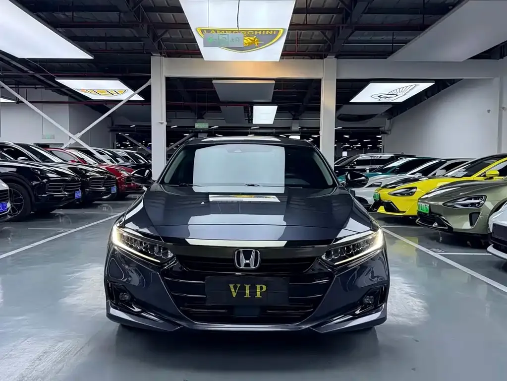 Honda Accord 2022 из CN, фото 2