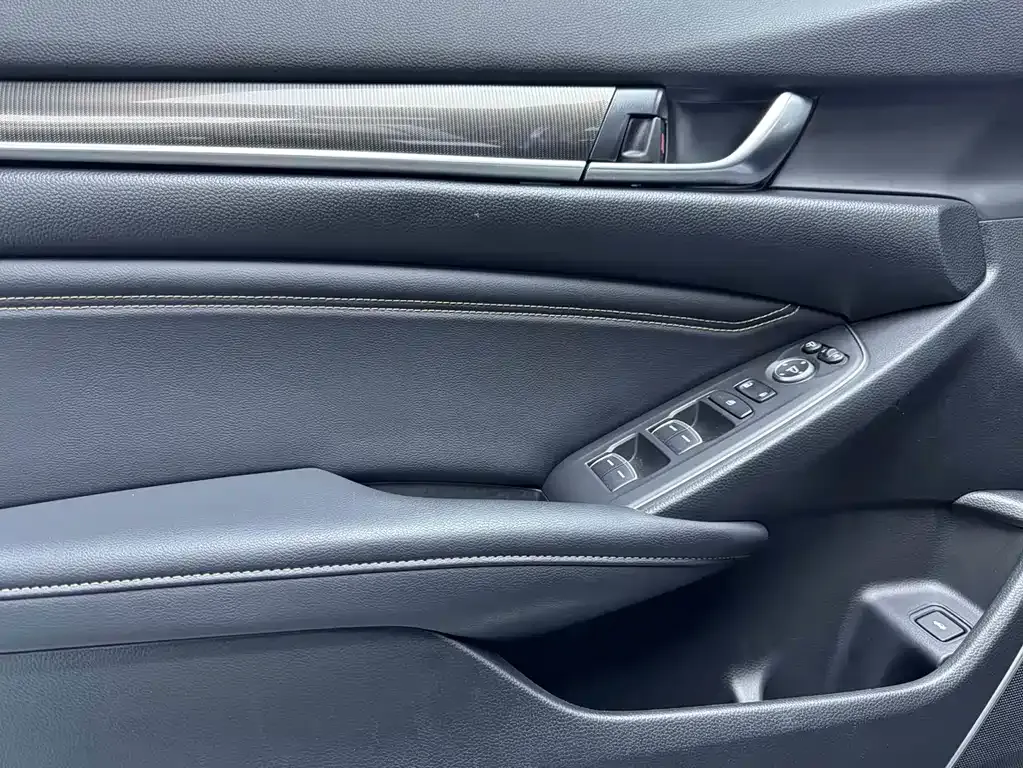 Honda Accord 2022 из CN, фото 7