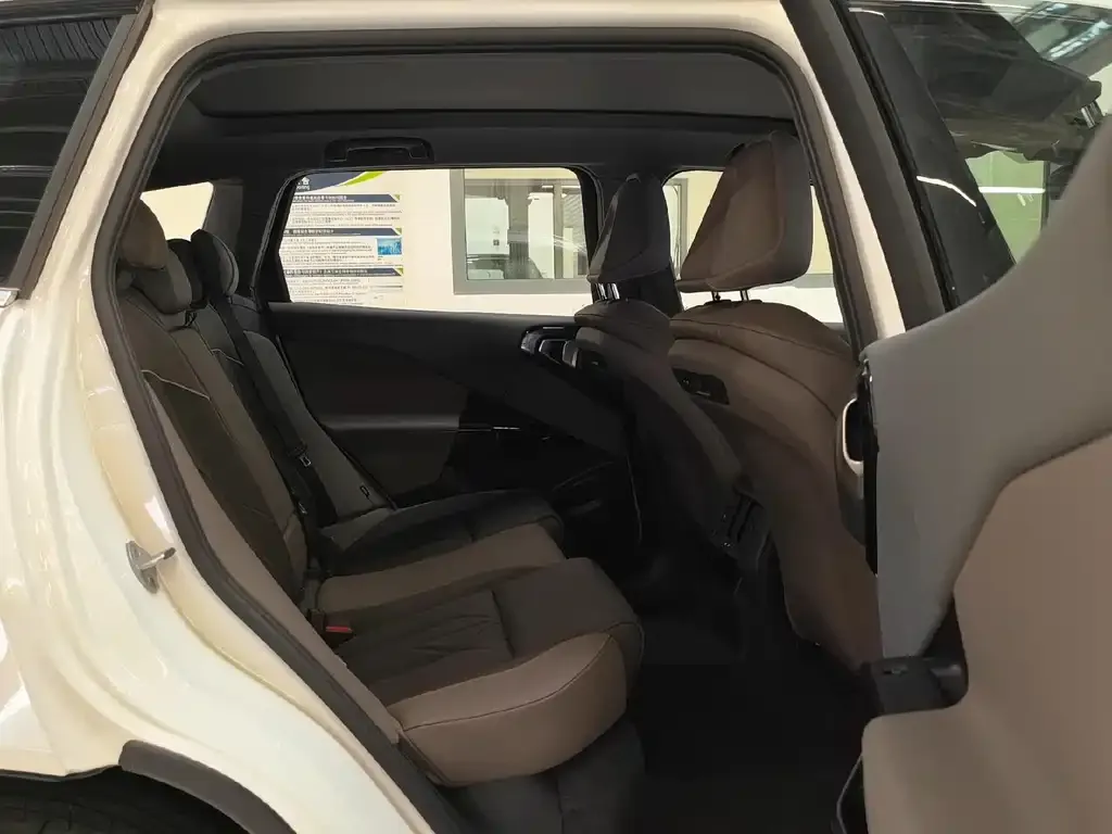 BMW X3 2025 из CN, фото 3