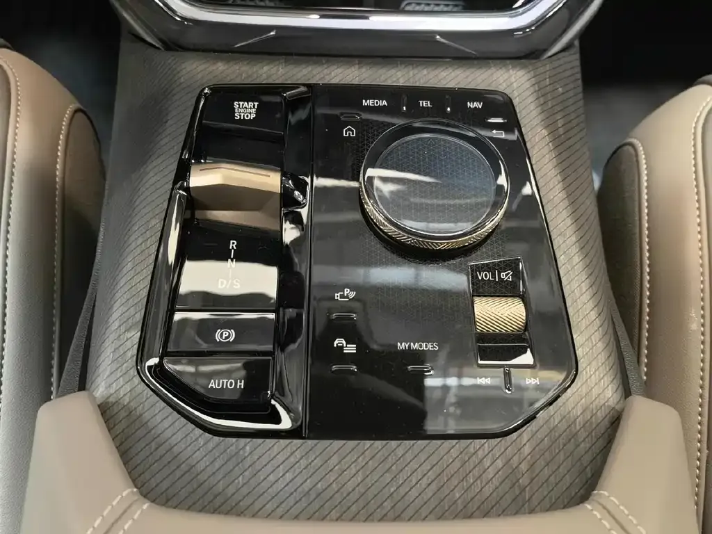BMW X3 2025 из CN, фото 9