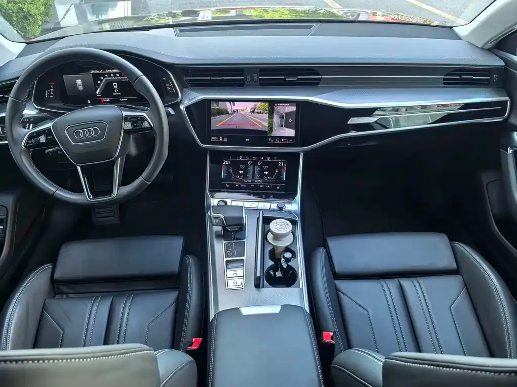Audi A7 — фото 2