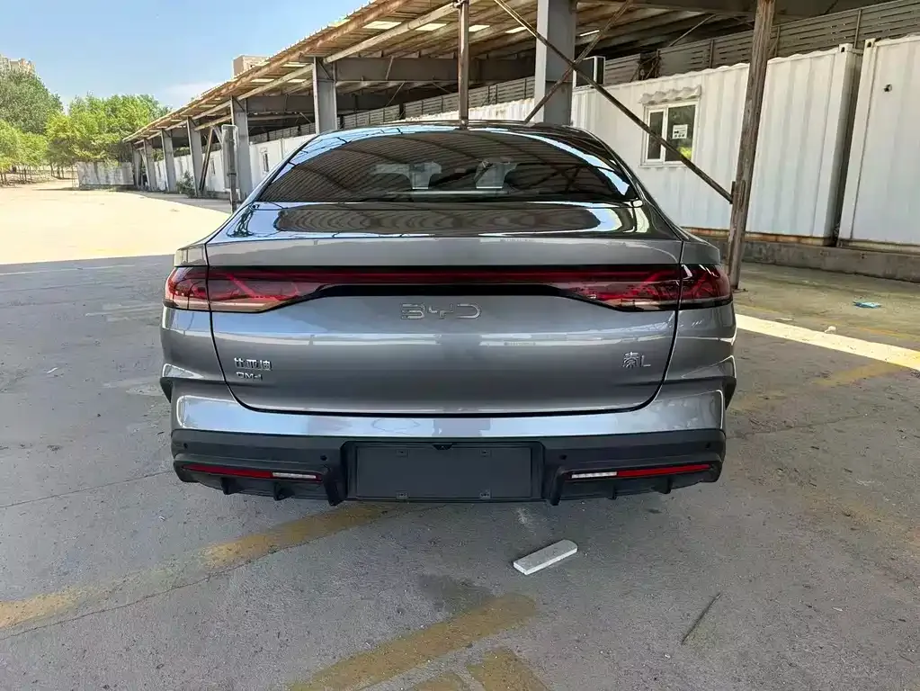 BYD Qin L — фото 9