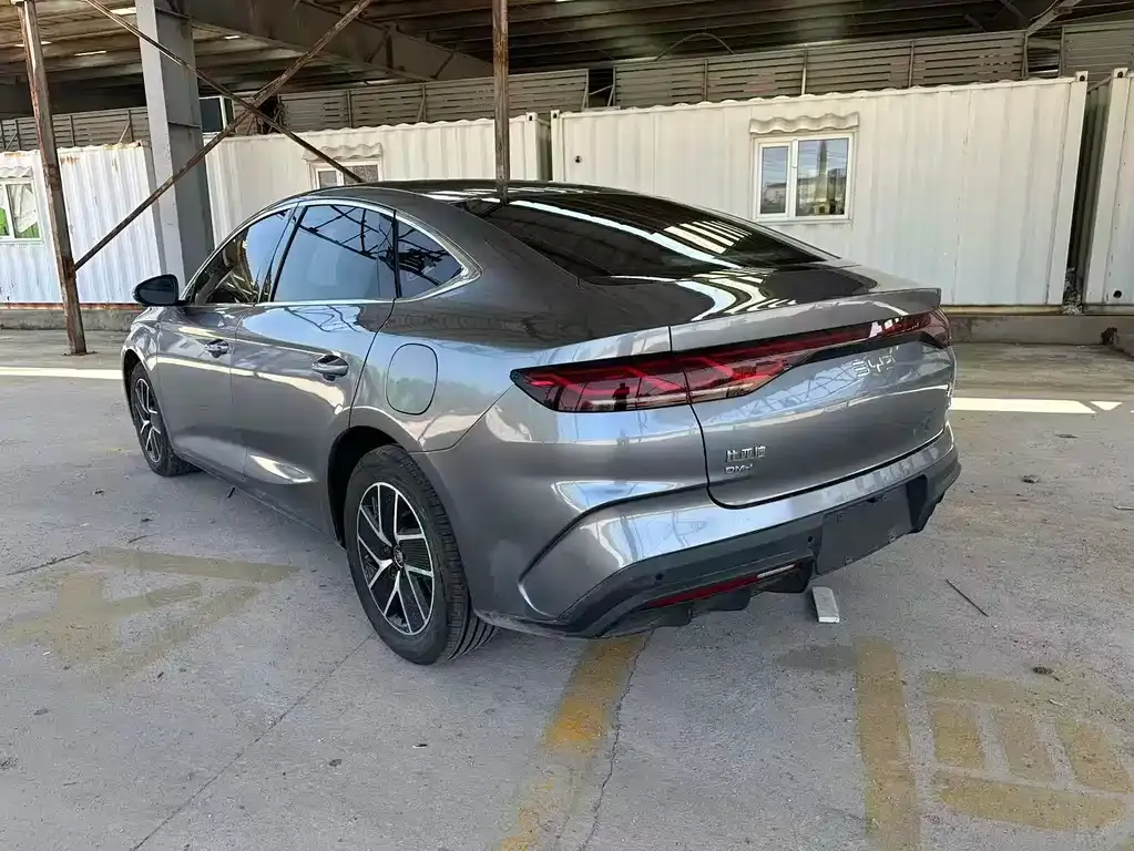 BYD Qin L — фото 4