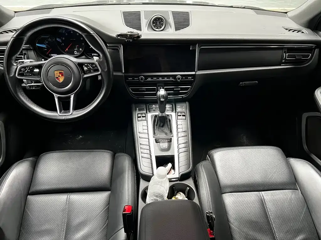 Porsche Macan 2021 из CN, фото 5