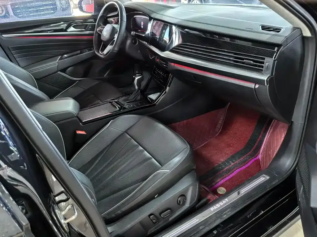 Volkswagen Passat — фото 10