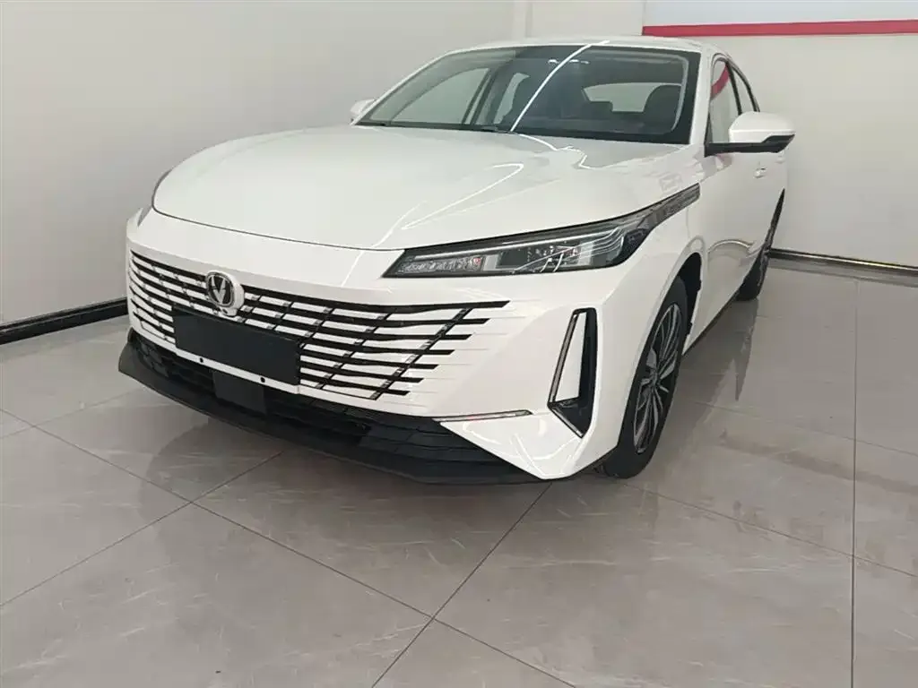 Changan Eado PHEV 2026 из CN, фото 4