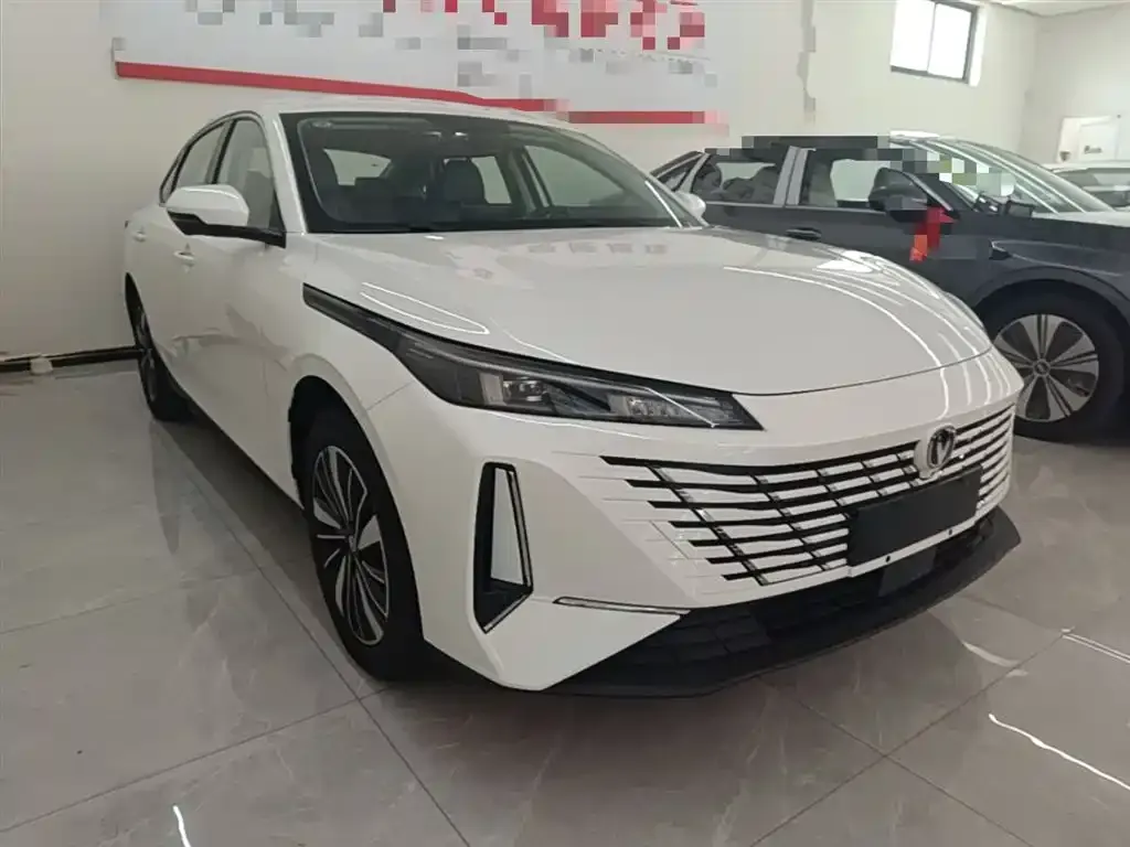 Changan Eado PHEV 2026 из CN, фото 10