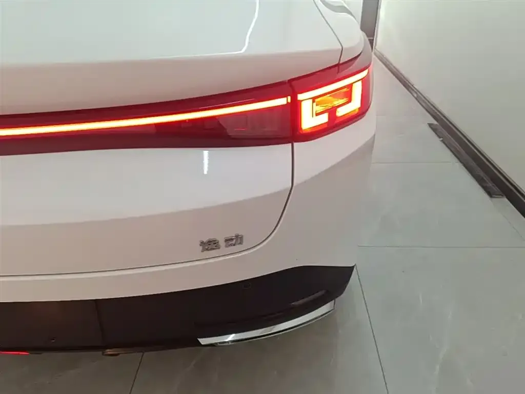 Changan Eado PHEV 2026 из CN, фото 5